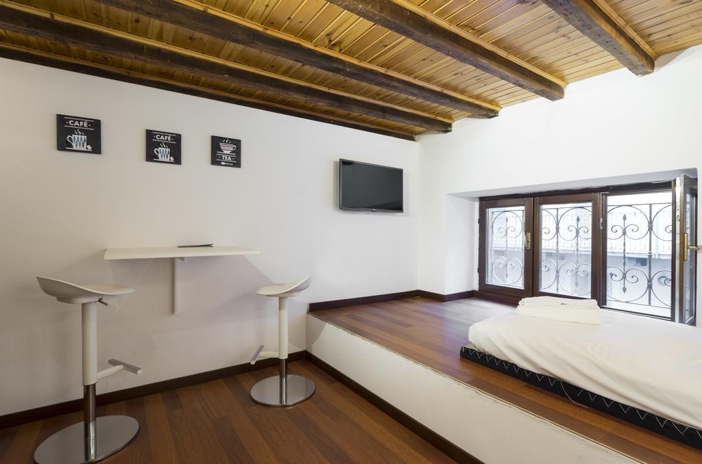 Cadorna Center Studio-By Flatscollection Milan Luaran gambar